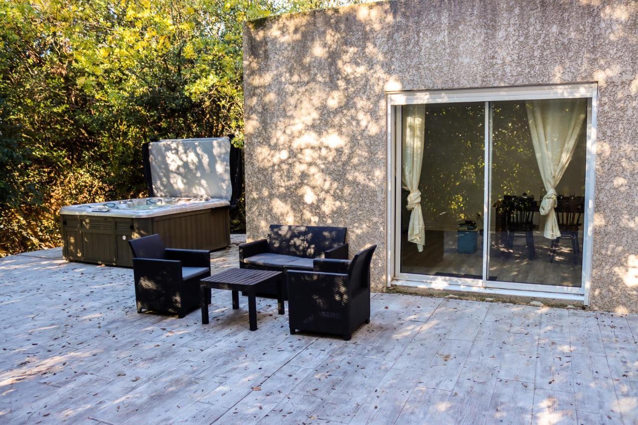 Duplex Le Philandra - Jacuzzi- 2 Chambres Monteils  Bagian luar foto